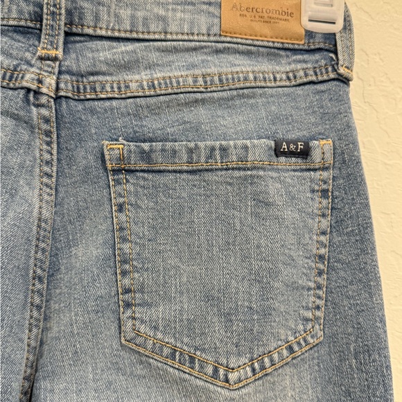 NWOT Abercrombie kids high rise wide leg denim size 15/16 - Picture 6 of 8
